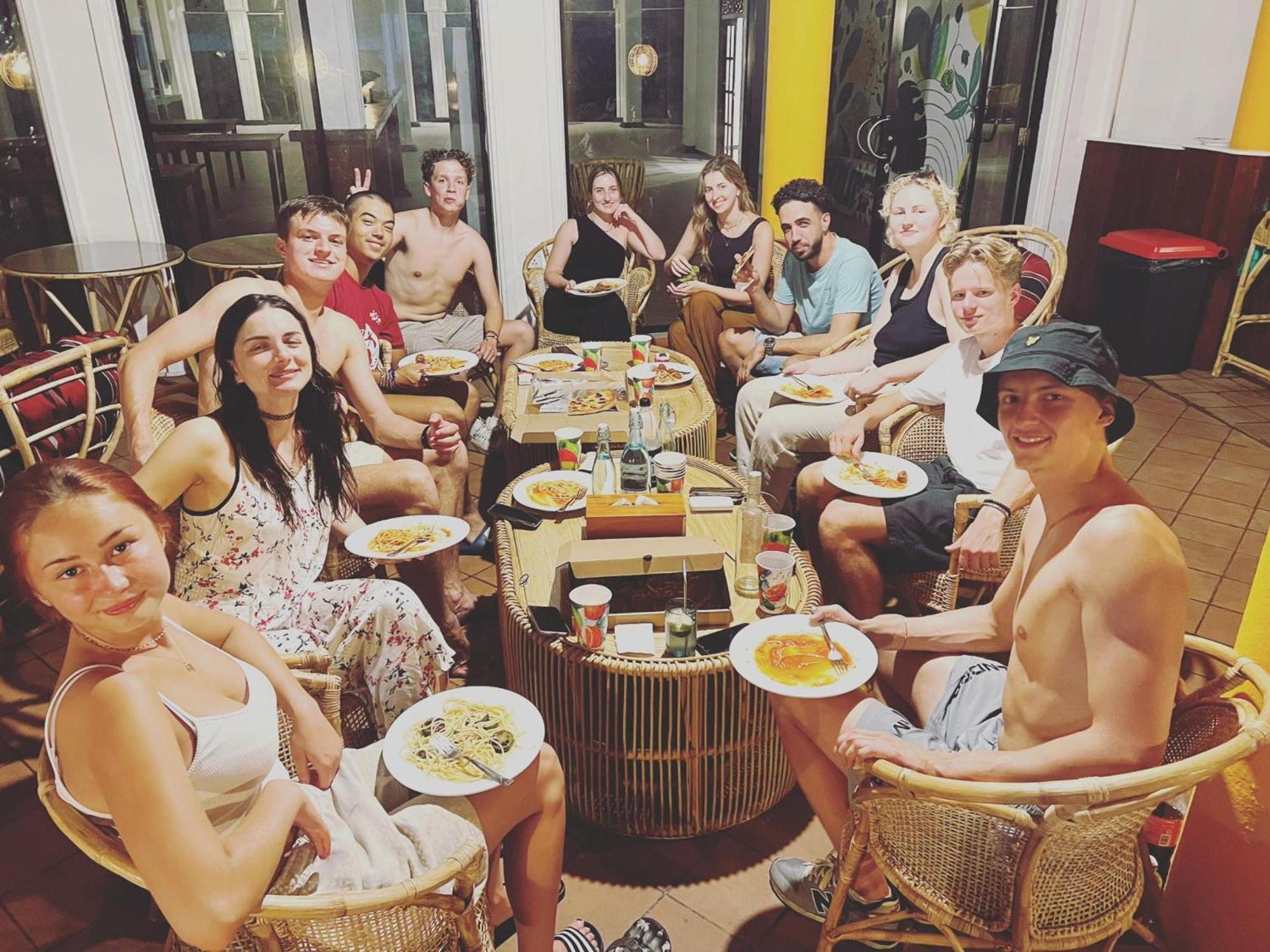 Hummus Hostel 히카두와 외부 사진
