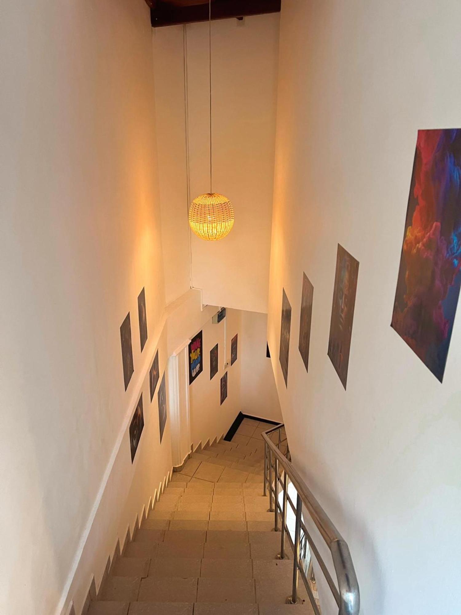 Hummus Hostel 히카두와 외부 사진